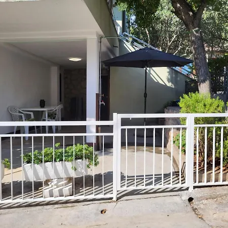 Apartment Zele Koic 2